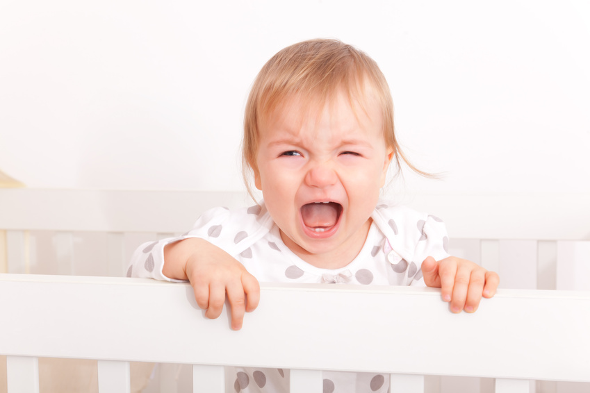 is-it-ok-to-leave-your-baby-to-cry-sleepytime